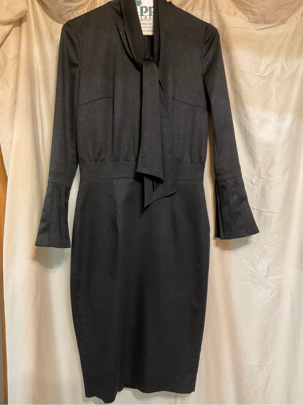 BGL Black Dress with subtle shimmer. Exquisite and feminine. EU 40